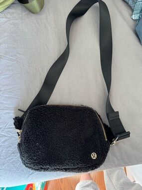lululemon athletica Black Sherpa Crossbody Pouch